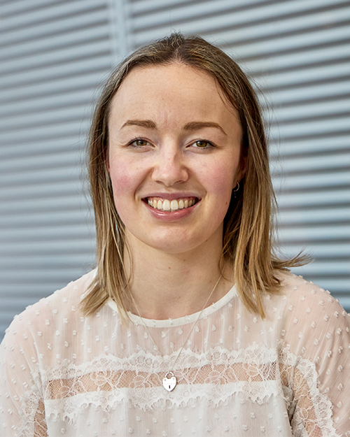 Dr Maddie  Berry